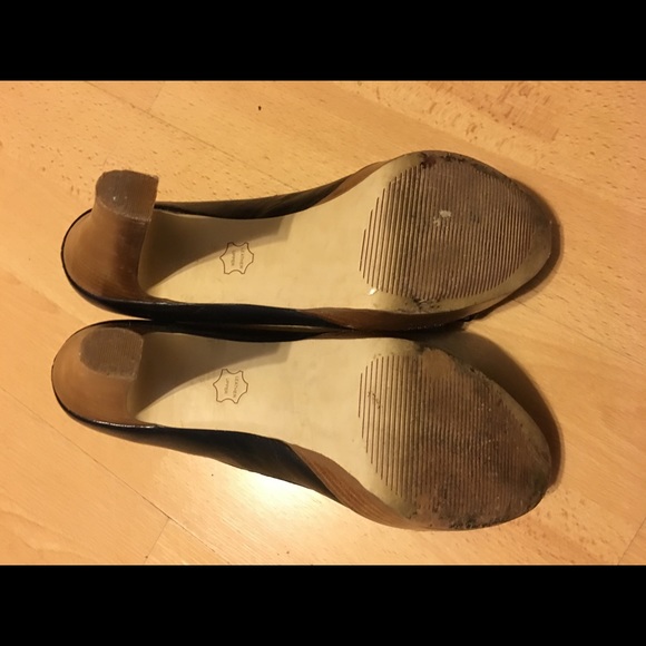 Heels - Picture 4 of 5